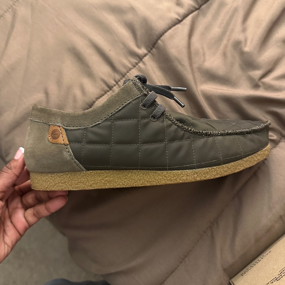 Olive green Clark’s - Picture 3 of 4